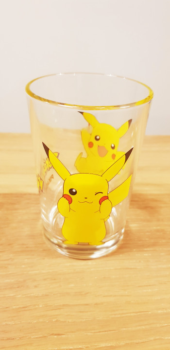 Image article Verre pokemon original Pikachu
