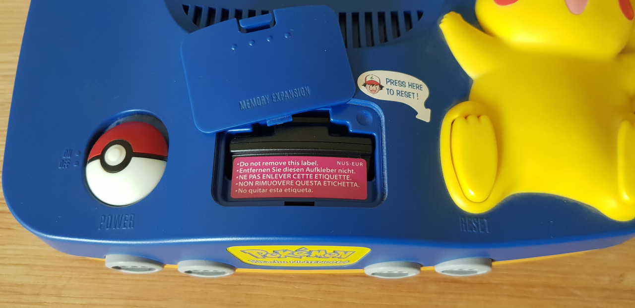 Image article Nintendo 64 Pokemon édition