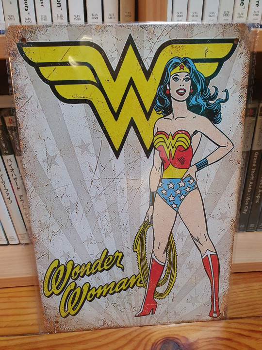 Image article Plaque en Métal Wonder Woman retro