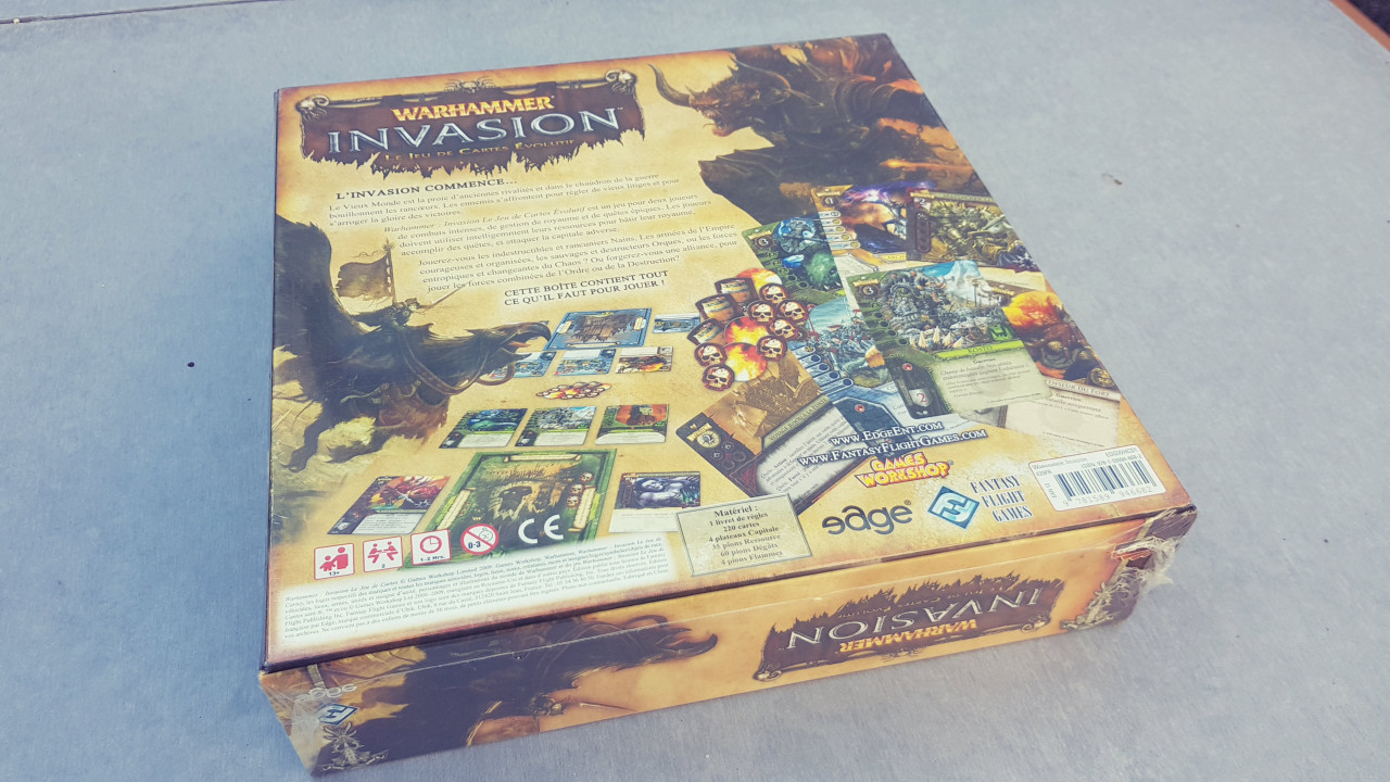 Image article Warhammer invasion jeu de carte évolutif
