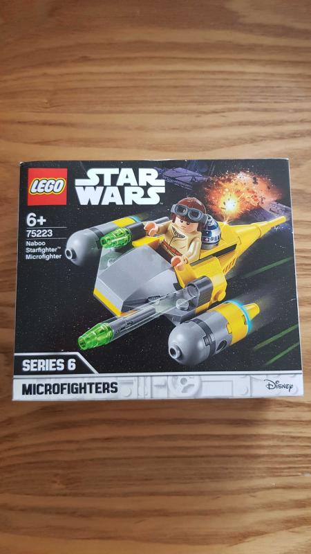 Image article LEGO Star Wars Microvaisseau Naboo Starfighter - 75223