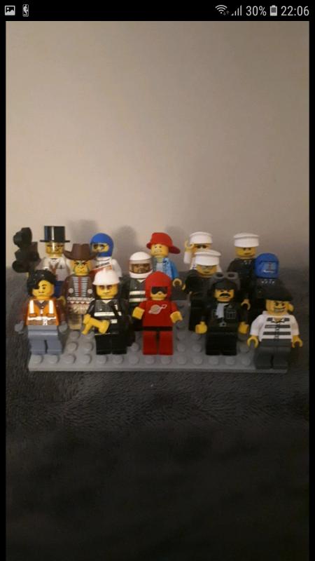 Image article lot de 14 mini figurine lego divers