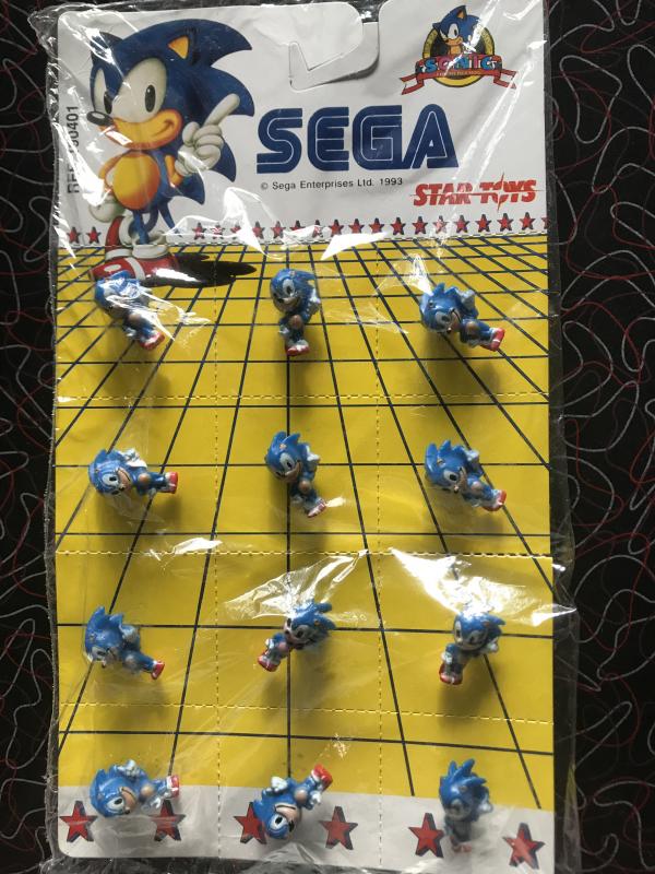 Image article Planche de 12 pins sonic sega star toys