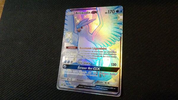 Image article Carte pokémon Artikodin shiny sv54/sv94 série Destinées Occultes