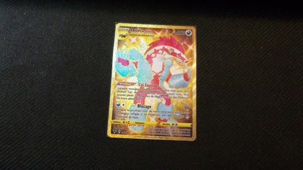 Image article Carte pokémon Ixon de Galar shiny 198/185 gold secrète série Voltage éclatant
