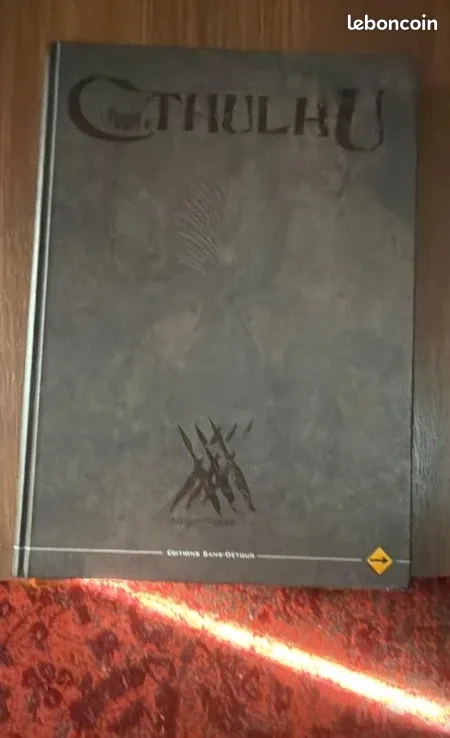 L'Appel de Cthulhu JDR - Livre de Base 6e Édition (Éditions Sans-Détour)