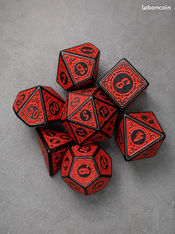 Set de dés vintage rouge