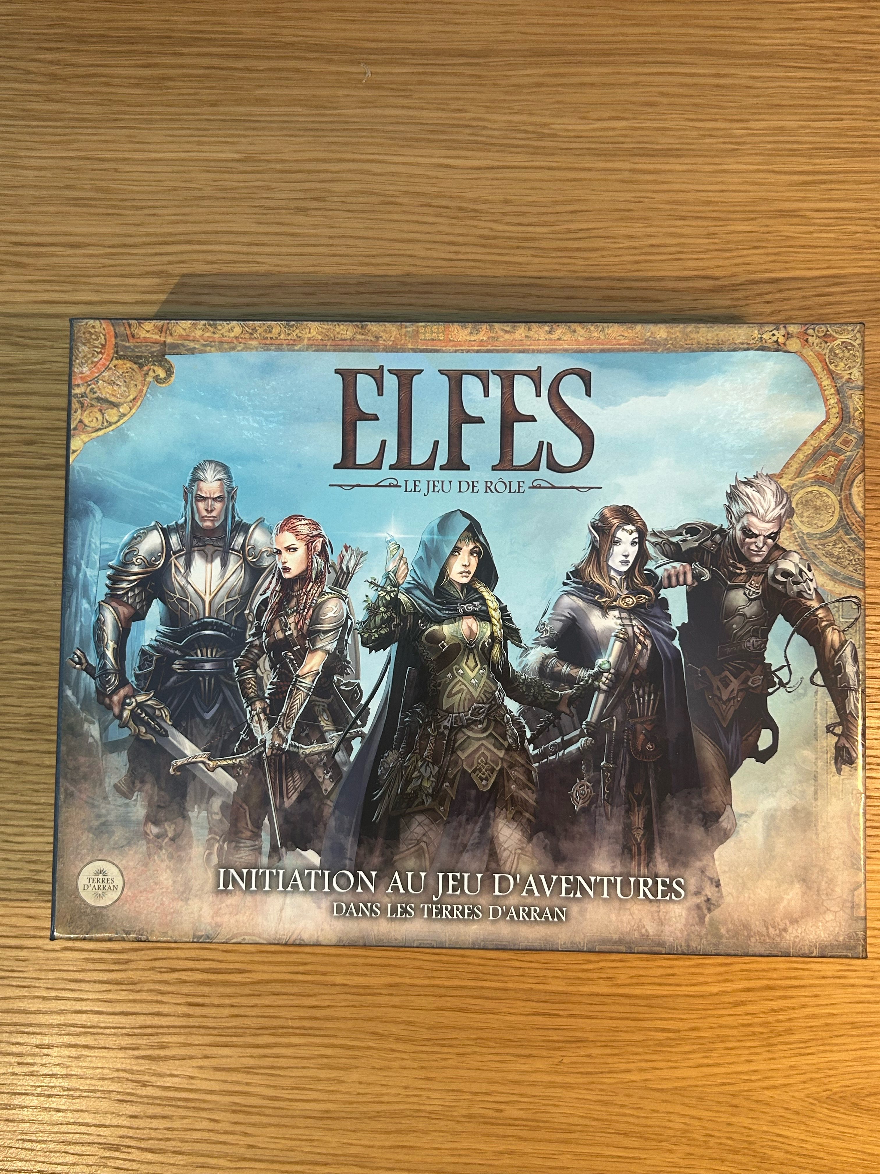 Elfes, le jeu de rôle : boîte d'initiation Terres d'Arran (complète)