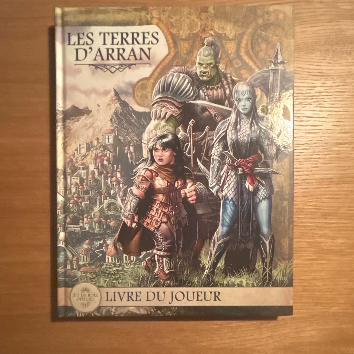 Les Terres d'Arran, Livre du Joueur (JDR officiel, Black Book Éditions)