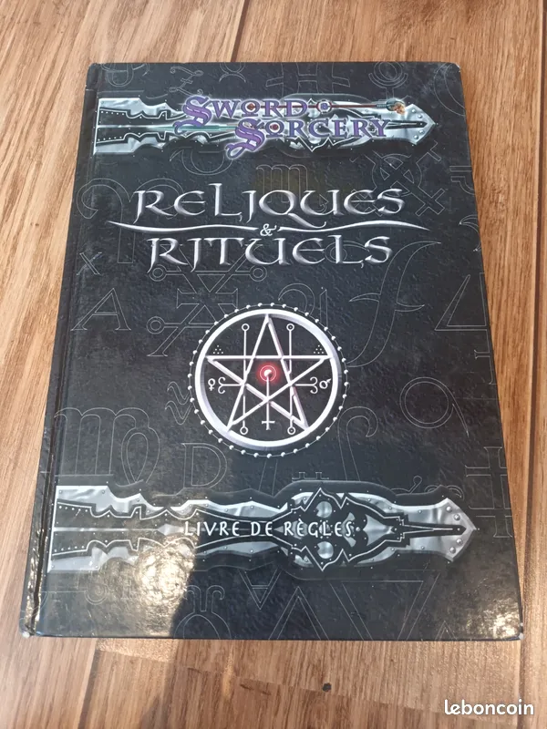 Livre de règles D&D 3ème Édition – Reliques & Rituels (Sword & Sorcery / Terres Balafrées)
