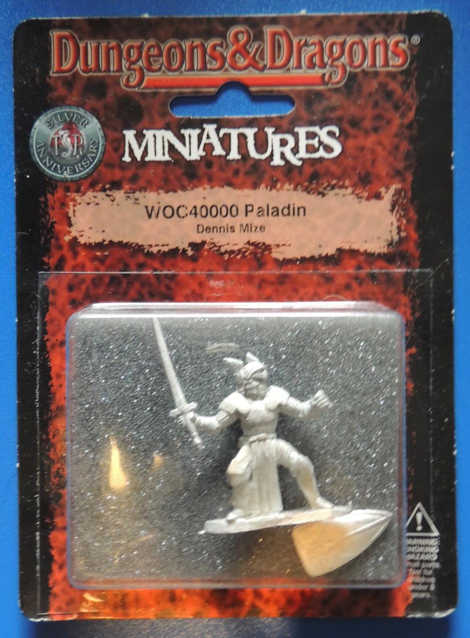 Dungeons & Dragon Miniature  WOC40000 Paladin
