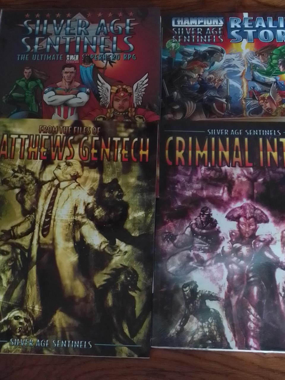 Lot Silver Age Sentinel RPG