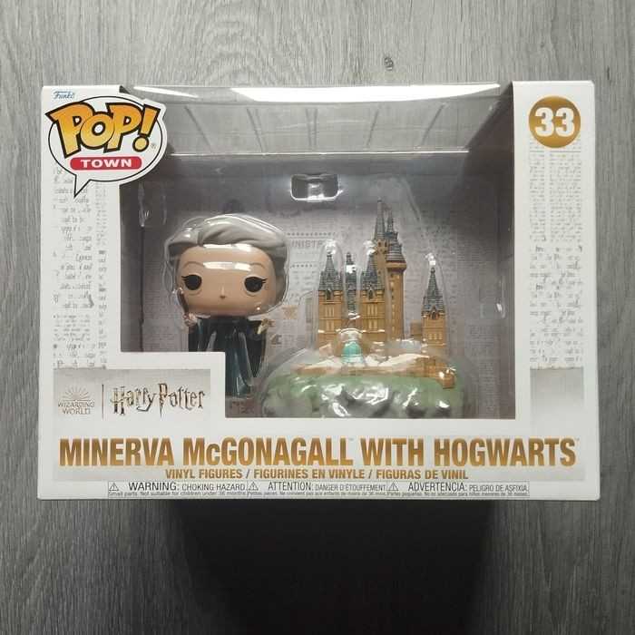 Harry Potter : Figurine Funko Pop Town N° 33 (Minerva McGonagall With Hogwarts 9cm)