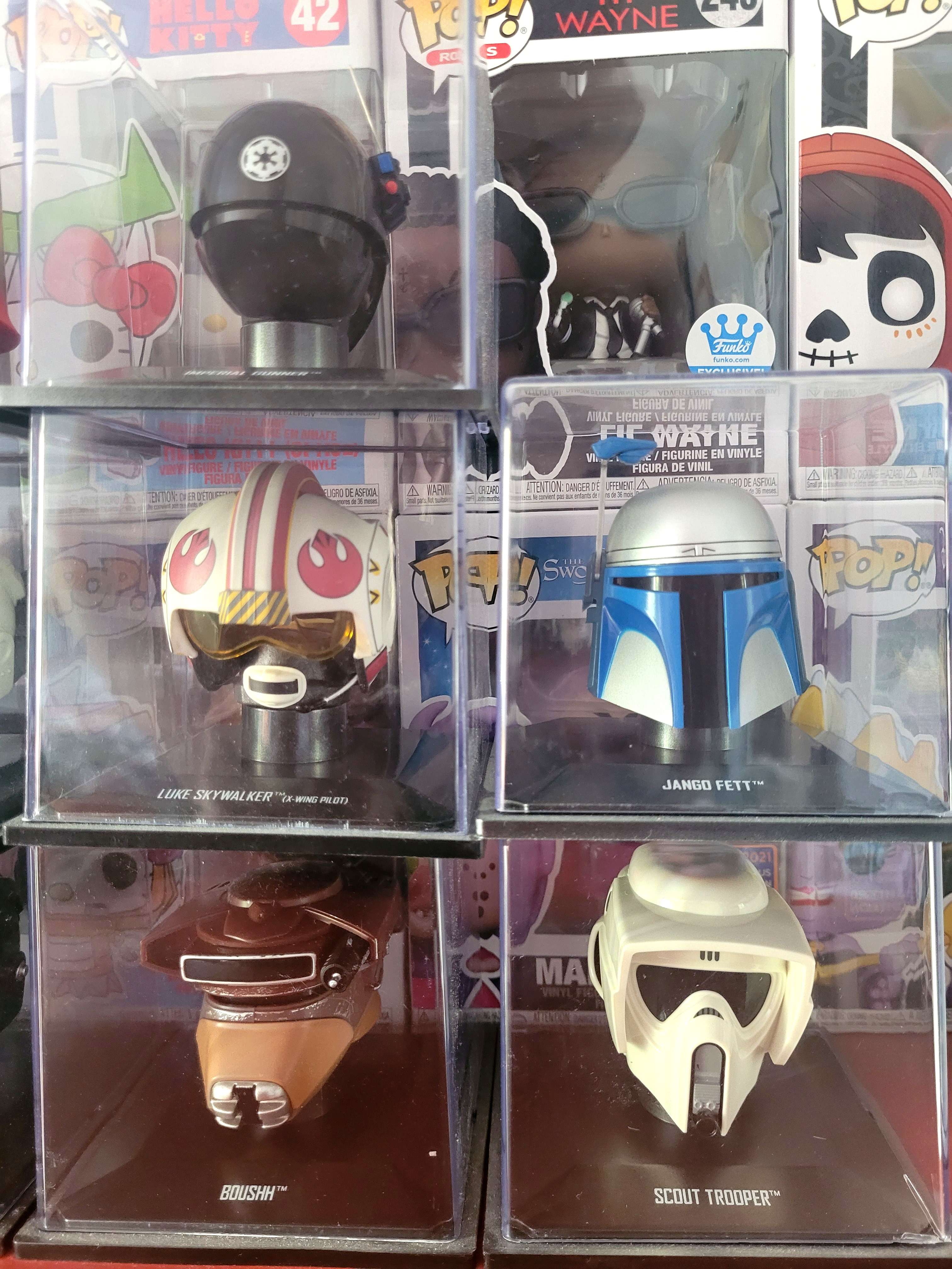 11 casques star wars + 11 magasines associés
