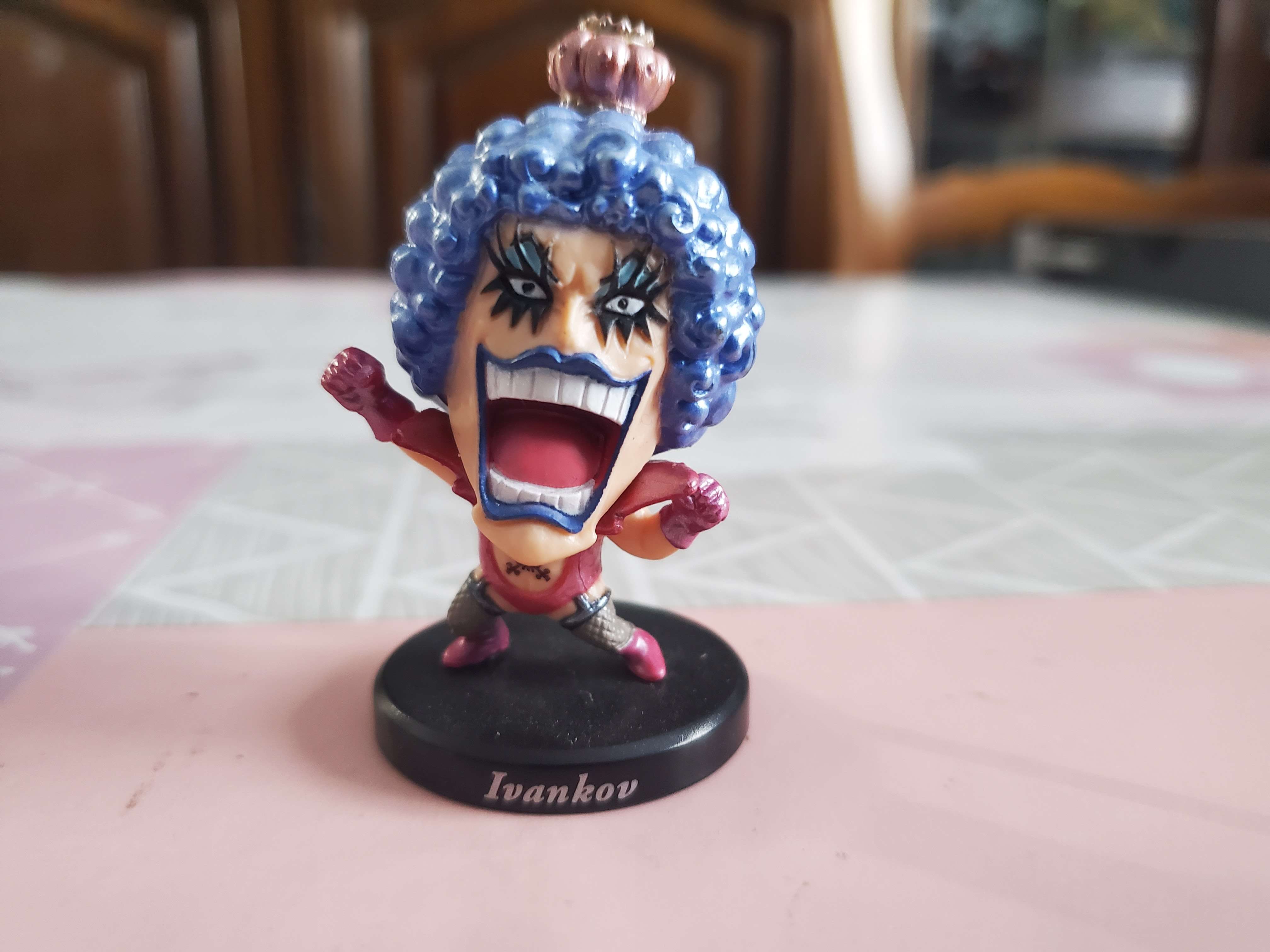 figurine one piece