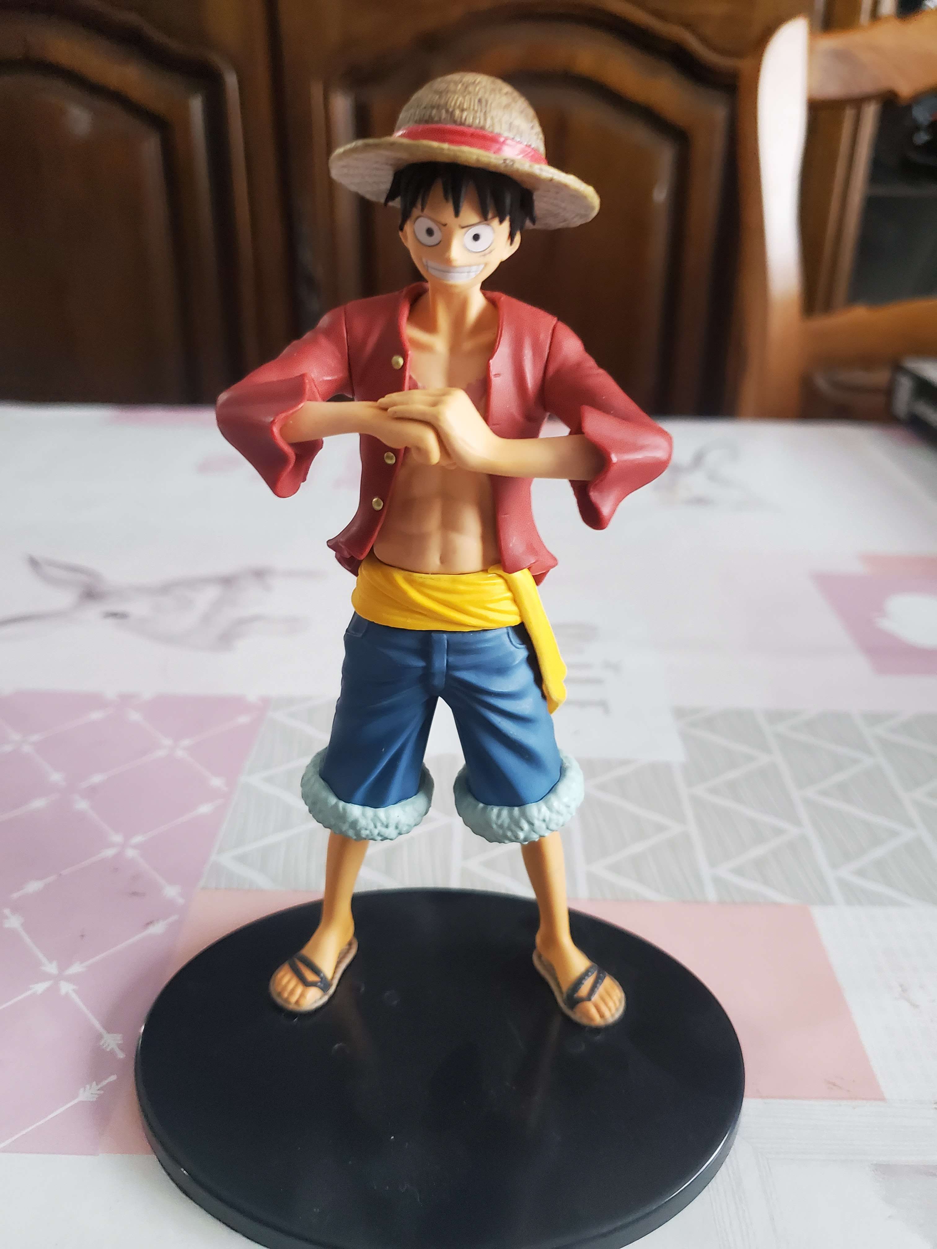 figurine one piece monkey.d.luffy