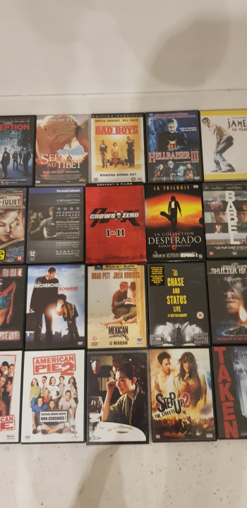 Image article Lot de 36 DVDs en tout genre